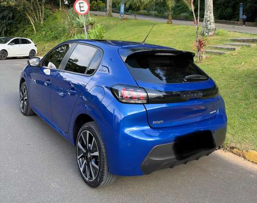 PEUGEOT-208-2024