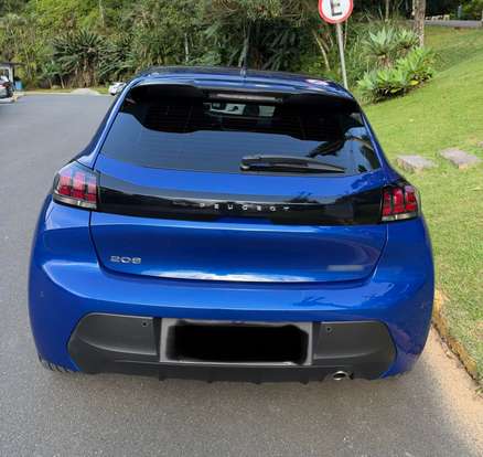 PEUGEOT-208-2024