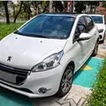 PEUGEOT 208 1.6 GRIFFE 16V FLEX 4P AUTOMÁTICO PEUGEOT 208 1.6 GRIFFE 16V FLEX 4P AUTOMÁTICO