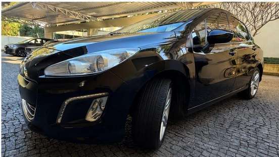PEUGEOT-308-2013