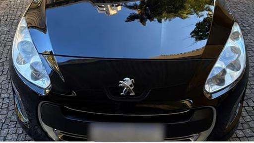 PEUGEOT-308-2013