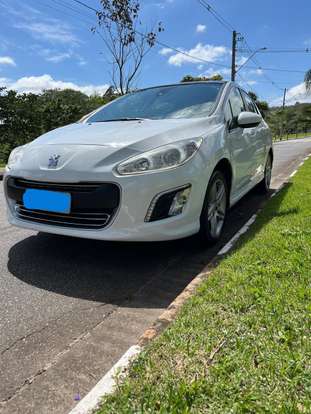 PEUGEOT-308-2012
