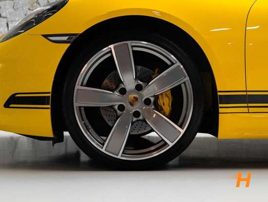 PORSCHE-718-2023