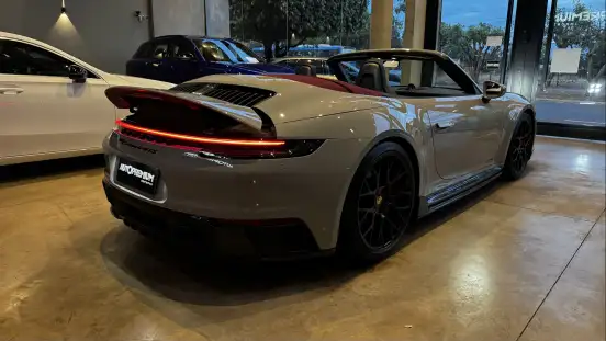 PORSCHE-911-2024