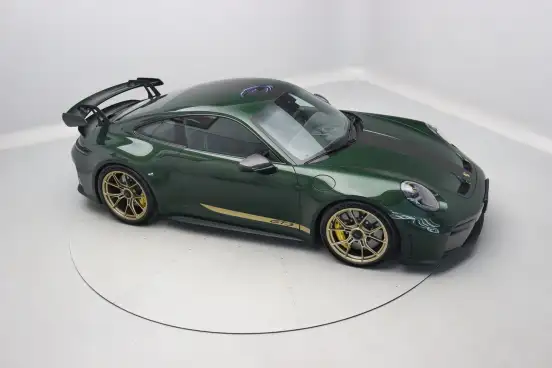PORSCHE-911-2025
