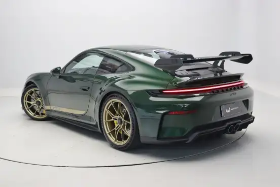PORSCHE-911-2025