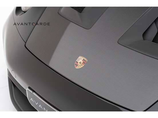 PORSCHE-911-2023