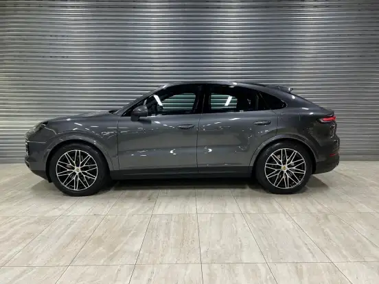 PORSCHE-CAYENNE-2024