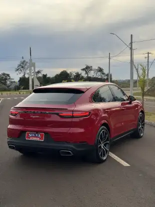 PORSCHE-CAYENNE-2021