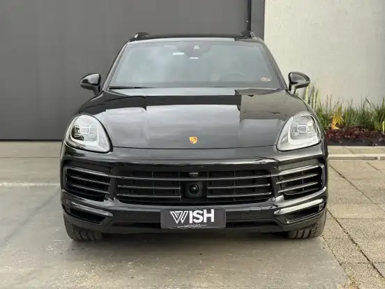 PORSCHE-CAYENNE-2022