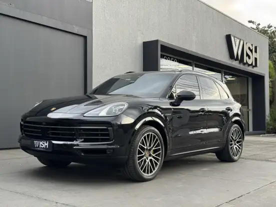 PORSCHE-CAYENNE-2022