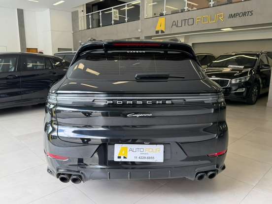 PORSCHE-CAYENNE-2024