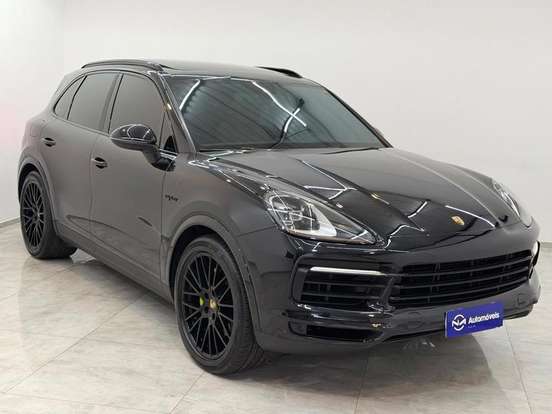 PORSCHE-CAYENNE-2019