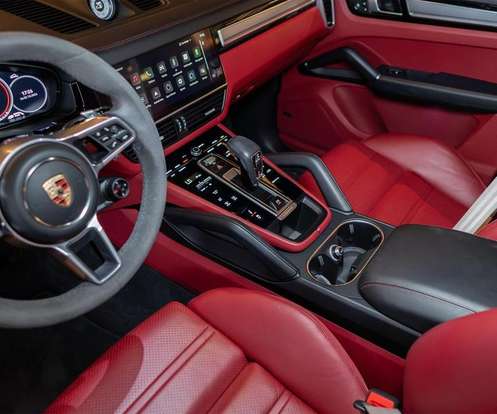 PORSCHE-CAYENNE-2023