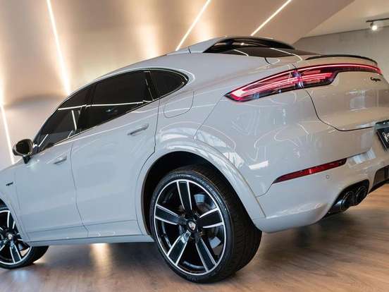 PORSCHE-CAYENNE-3.0 V6 E-HYBRID COUPÉ PLATINUM EDITION AWD TIPTRONIC S PORSCHE-CAYENNE-2023