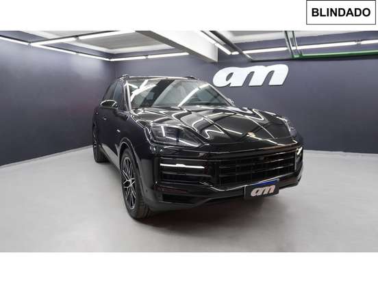 PORSCHE-CAYENNE-2024