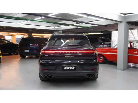 PORSCHE-CAYENNE-2024
