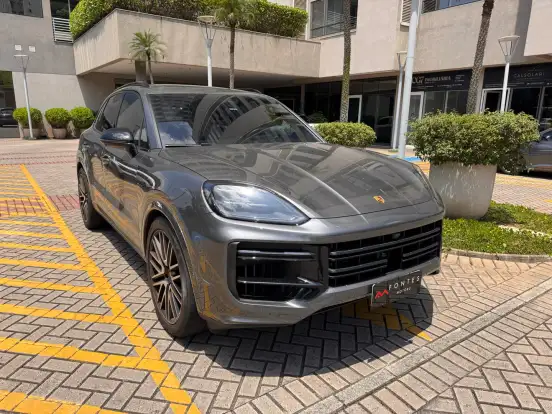 PORSCHE-CAYENNE-2024