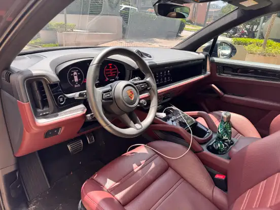 PORSCHE-CAYENNE-2024