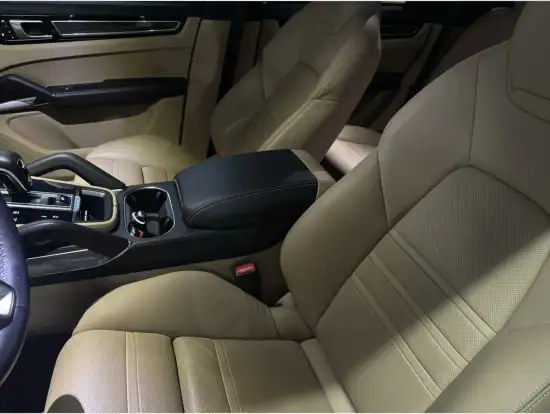 PORSCHE-CAYENNE-2019