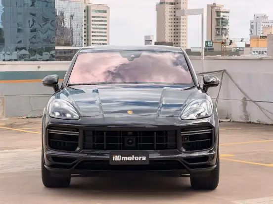 PORSCHE-CAYENNE-2022