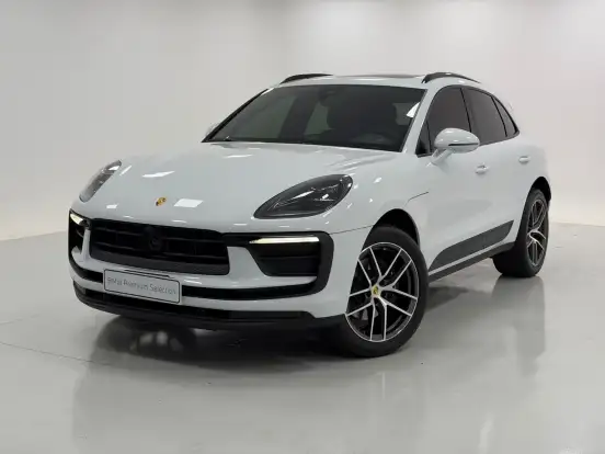 PORSCHE-MACAN-2025