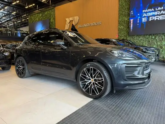 PORSCHE-MACAN-2022