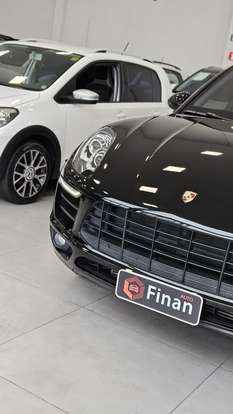 PORSCHE-MACAN-2018