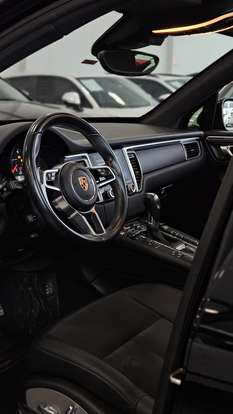 PORSCHE-MACAN-2018