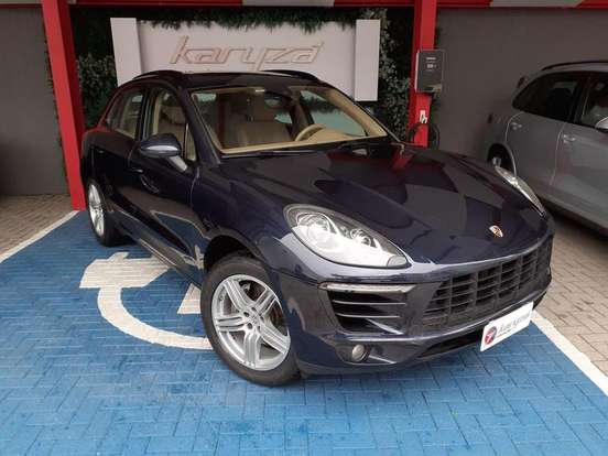 PORSCHE-MACAN-2016