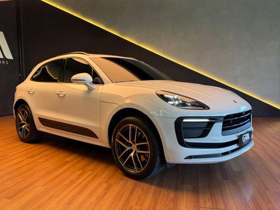 PORSCHE-MACAN-2025