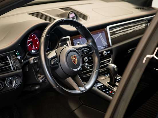 PORSCHE-MACAN-2.9 V6 BITURBO GASOLINA GTS PDK PORSCHE-MACAN-2024