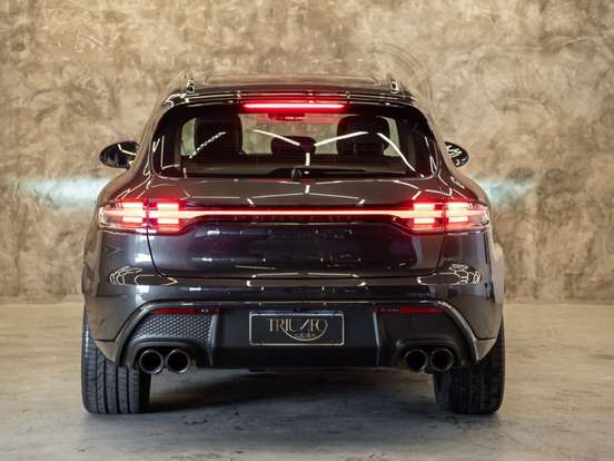 PORSCHE-MACAN-2024