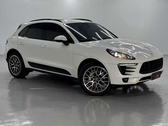 PORSCHE-MACAN-2014
