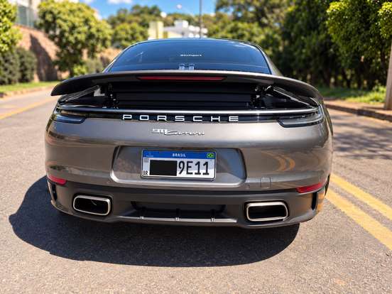 PORSCHE-911-2024