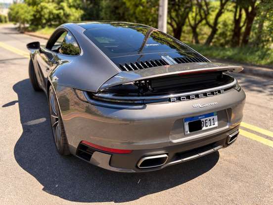 PORSCHE-911-2024