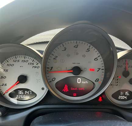 PORSCHE-BOXSTER-2010
