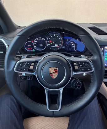 PORSCHE-CAYENNE-2023