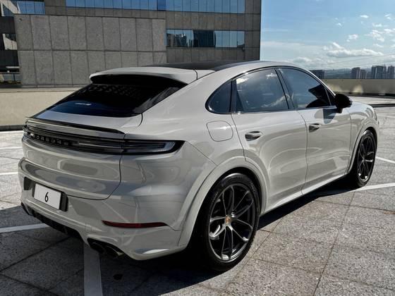 PORSCHE CAYENNE 4.0 V8 GASOLINA S COUPÉ AWD TIPTRONIC S