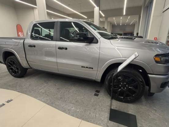 RAM-1500-3.0 HURRICANE 6 BITURBO GASOLINA LARAMIE NIGHT EDITION CD 4X4 AUTOMÁTICO RAM-1500-2026