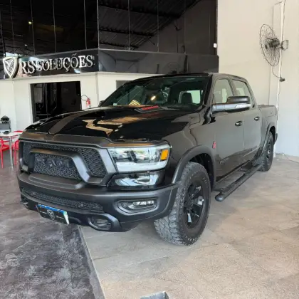 RAM 1500 5.7 V8 GASOLINA REBEL CD 4X4 AUTOMÁTICO