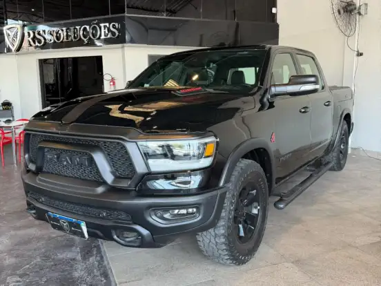 RAM-1500-5.7 V8 GASOLINA REBEL CD 4X4 AUTOMÁTICO RAM-1500-2021