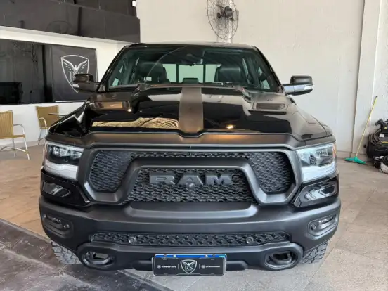 RAM-1500-5.7 V8 GASOLINA REBEL CD 4X4 AUTOMÁTICO RAM-1500-2021
