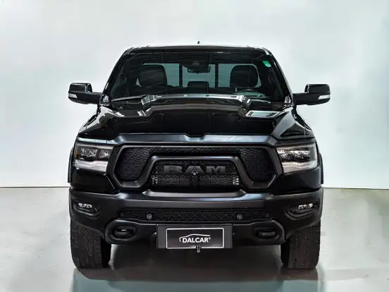 RAM-1500-5.7 V8 GASOLINA REBEL CD 4X4 AUTOMÁTICO RAM-1500-2022