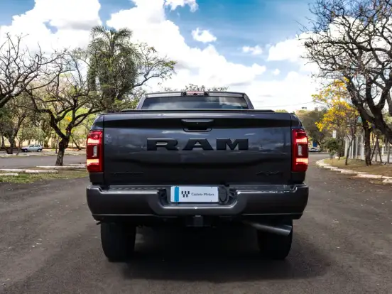 RAM-2500-6.7 I6 TURBO DIESEL LARAMIE CD 4X4 AUTOMÁTICO RAM-2500-2020