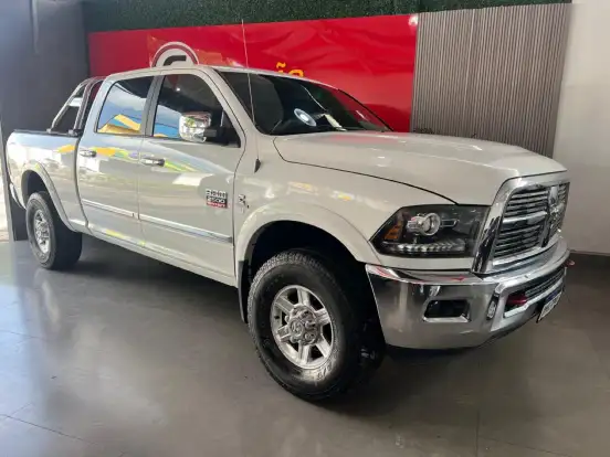 RAM-2500-6.7 LARAMIE 4X4 CD I6 TURBO DIESEL 4P AUTOMÁTICO RAM-2500-2012
