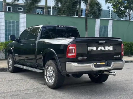 RAM-3500-6.7 I6 TURBO DIESEL LARAMIE CD 4X4 AUTOMÁTICO RAM-3500-2022