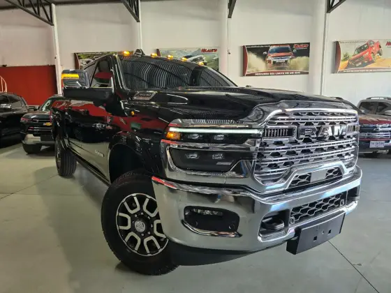 RAM 3500 6.7 I6 TURBO DIESEL LIMITED LONGHORN CD 4X4  AUTOMÁTICO