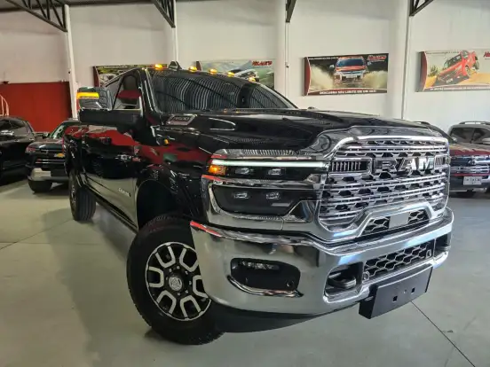 RAM-3500-6.7 I6 TURBO DIESEL LIMITED LONGHORN CD 4X4 AUTOMÁTICO RAM-3500-2026