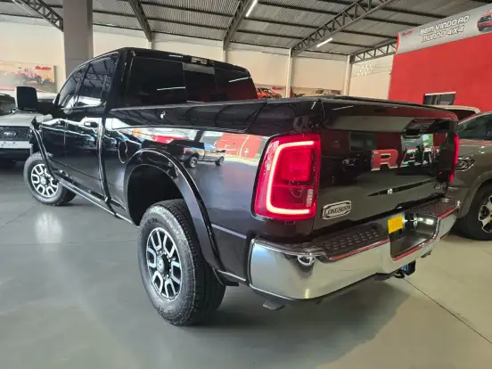 RAM-3500-6.7 I6 TURBO DIESEL LIMITED LONGHORN CD 4X4 AUTOMÁTICO RAM-3500-2026